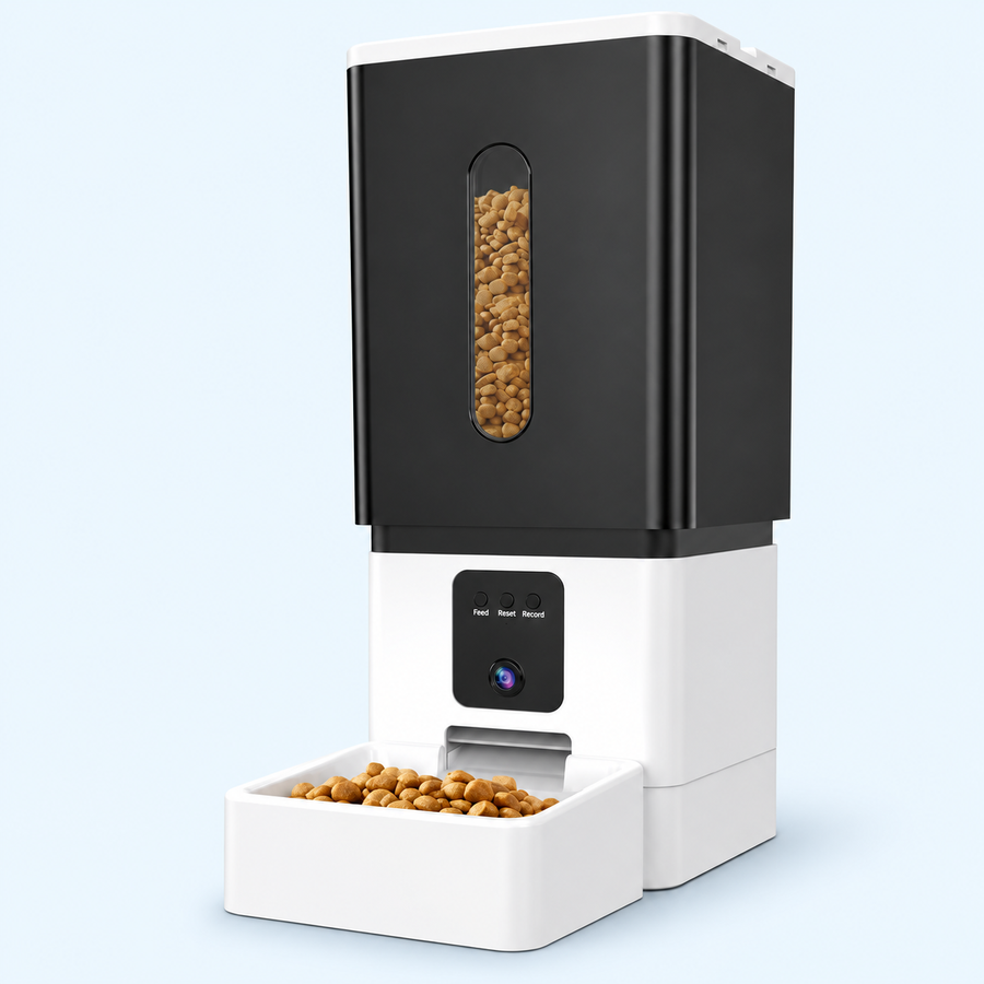 12 L Wi-Fi Dog Feeder with Camera — Black and White